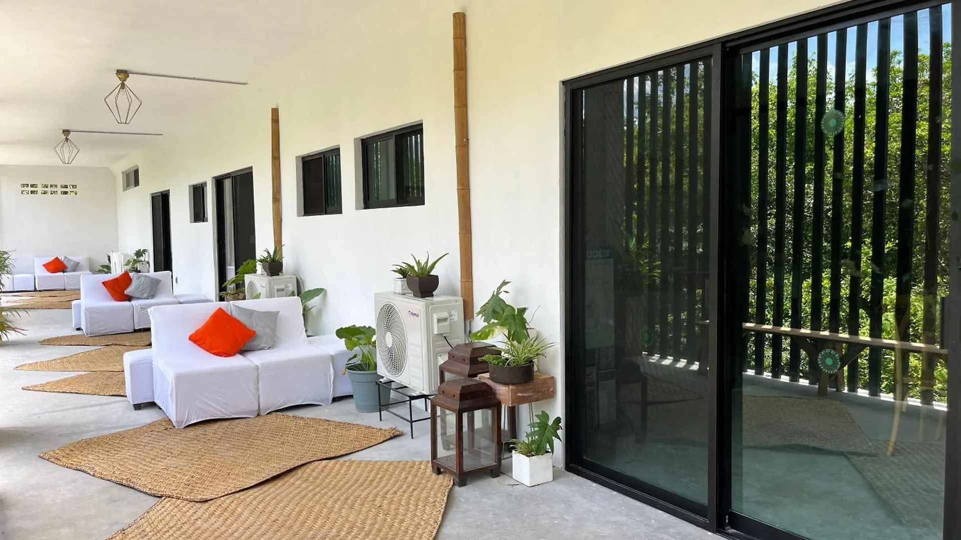Urban Jungle Collection Apartment Cancun